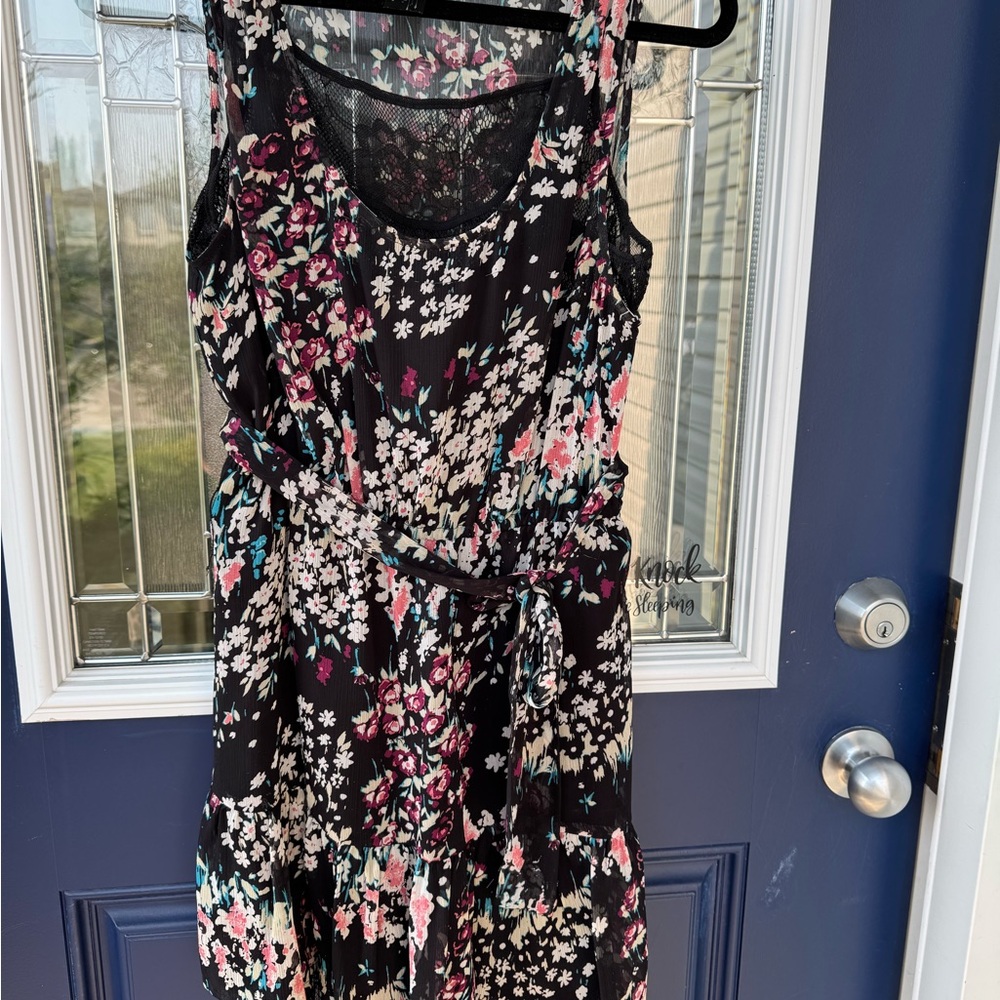 Guess Black and Pink Sleeveless Midi Sundress